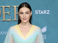 Sophie Skelton Sophie Skelton
