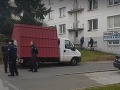 Hrôza v českej Plzni: Dievča (10) vypadlo z piateho poschodia, skočila za ním aj matka! Desivé svedectvá