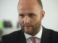 KORONAVÍRUS Minister obrany diskutoval s primátorom Bratislavy o situácii