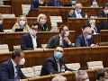 Parlament sa zíde opäť v utorok: Rokovať má aj o opatreniach envirorezortu
