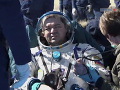 FOTO V Kazachstane bezpečne pristála americko-ruská posádka Medzinárodnej vesmírnej stanice