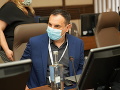 KORONAVÍRUS Poslanci OĽANO vyzvali Rómov aj imobilných občanov, aby sa dali zaočkovať