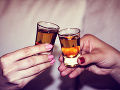 Otrava sfalšovaným alkoholom v Mexiku si vyžiadala 31 obetí