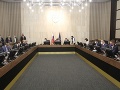 KORONAVÍRUS Vláda dnes bude rokovať o možnosti požičania úveru od Rozvojovej banky Rady Európy