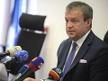 Podpora obranného priemyslu zo strany ministerstva obrany je mimoriadne dôležitá, tvrdí Baška