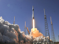 Zásadné zmeny v NASA: Týždeň pred zásadnou misiou odstúpil šéf programu pilotovaných letov