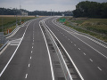 Ďalšia rana pod pás pre motoristov? Diaľničiari hovoria o úplnej uzávere D1, dôvod vás postaví zo stoličky!