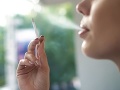 Problém s fajčením u mladých pretrváva: Odborníci upozorňujú na jeho dôsledky