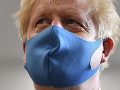 Británia sprísňuje opatrenia proti KORONAVÍRUSU: Johnson hrozí armádou!