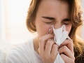 Maďarský virológ o KORONAVÍRUSE: Pandémiu môže zmierniť sprej vyrobený na Slovensku