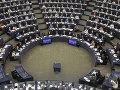 Európsky parlament vyzval na prísnejšie tresty proti všetkým formám obchodovania s ľuďmi