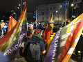Kontroverzné rozhodnutie vstúpilo v Kontroverzné rozhodnutie vstúpilo v