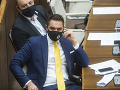 Poslanec Gyimesi komunikuje s maďarskými stranami: Ponuku na členstvo nedostal