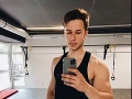 Koronavírus skolil ďalšieho poslanca z Matovičovho klubu: Má 25, otužuje sa, je zdravý, ale i tak má strach