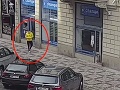 Mladík (25) vytratil peniaze z vrecka, rozfúkalo mu ich po centre Prahy: VIDEO Zasiahla šťastná náhoda!