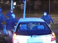 Šialená policajná naháňačka na VIDEU: Vodič v meste unikal 170 km/h, po náraze si ešte viac zavaril!