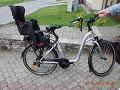 Tragédia v Skalici: Po páde z bicykla žena (58) podľahla zraneniam, polícia hľadá svedkov