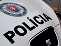 V Komárne vyčíňa dievčenský V Komárne vyčíňa dievčenský