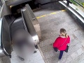 Žena okradla seniora (93): VIDEO Po páde ležal bezvládne na zemi! Otrasné, čo sa udialo potom