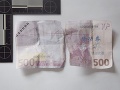 Popradčanovi (20) hrozí dlhá basa! V potravinách vytiahol falošnú 500-eurovku s čínskymi znakmi