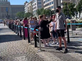 VIDEO Prahu zachvátilo nákupné šialenstvo: Rady kvôli otvoreniu nového obchodu známej značky!