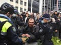 KORONAVÍRUS Tisíce demonštrantov zaplnili ulice v Austrálii: Na protestoch došlo k potýčkam