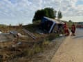 Na nemeckej diaľnici sa prevrátil autobus s českými turistami: Z miesta hlásia štrnásť zranených