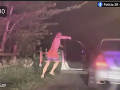Policajná NAHÁŇAČKA ako z akčného filmu: VIDEO Vodič utekal v aute aj po svojich, došlo k STREĽBE!
