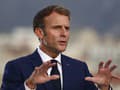 Zaskočený Macron zúri: Na summite G7 sa rokovalo o pakte Austrálie, Británie a USA bez jeho vedomia