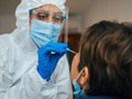 Slovensko nakúpi 10 miliónov antigénových testov: V boji proti pandémii COVIDU majú pomôcť vojaci