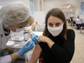KORONAVÍRUS Očkovanie treťou dávkou prebieha v plnom prúde: Dostalo ju už viac ako 300-tisíc ľudí