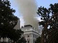 VIDEO Požiar zachvátil sídlo parlamentu v Kapskom Meste: Zatiaľ pod kontrolou nie je