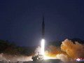 Severná Kórea pokračuje v testoch: Tvrdí, že úspešne vyskúšala nadzvukovú strelu