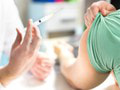 Francúzsky denník upozornil na znepokojujúci fenomén týkajúci sa očkovania proti KORONAVÍRUSU