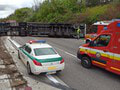 PRÁVE TERAZ Diaľnica D1 z Trnavy do Bratislavy je neprejazdná, prevrátilo sa nákladné auto