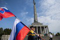 Na Slavíne došlo k potýčkam medzi kritikmi a sympatizantmi Ruska: V hlavnej úlohe Harabin! Ostré slová aktivistom