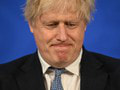 Najväčšie prešľapy Borisa Johnsona, ktorému sa rozpadá vláda: Nech sa mŕtvoly navyšujú po tisícoch!