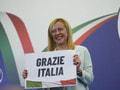V predčasných voľbách v Taliansku vyhral pravicový blok: Meloniová chce ako premiérka zjednotiť krajinu