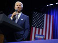 Americký prezident Joe Biden sa dá zaočkovať posilňujúcou dávkou proti omikronu