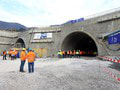 Skvelá správa! VIDEO Prerazili diaľničný tunel na D1: Prví motoristi by sa po ňom mali previezť do dvoch rokov