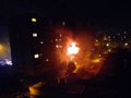 FOTO Hrozila ďalšia tragédia: Nočný požiar bytu v Nových Zámkoch, zranili sa štyria ľudia
