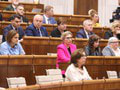 Poslanci sa v stredu dopoludnia vrátia do lavíc: Hlasovať sa má o štyroch zákonoch