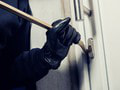 Zlodej sa vlámal do spálne rodinného domu: Ukradol takmer 15-tisíc eur