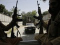 Taliban zadržiava troch občanov Spojeného kráľovstva: Údajne je s nimi zaobchádzané dobre