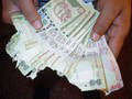 Rusko v indických bankách nahromadilo miliardy rupií: Teraz nevie čo s nimi