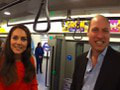 Mladík nastúpil do metra a tam... Wiliam a Kate! Z VIDEA ich nečakaného stretnutia sú ľudia hotoví