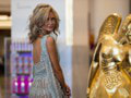 Britská aristokratka na zahájení festivalu v Cannes: Lady, veď vám vidno ZADOK!