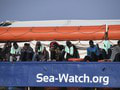 Grécke úrady zachránili na riečnom ostrovčeku viac ako 90 migrantov z Turecka