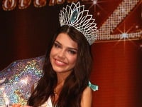 Karolína Chomisteková tesne po získaní titulu Miss Slovensko 2013.
