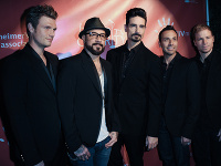 Nick Carter, A.J. McLean, Kevin Richardson, Howie Dorough a Brian Littrell z Backstreet Boys
